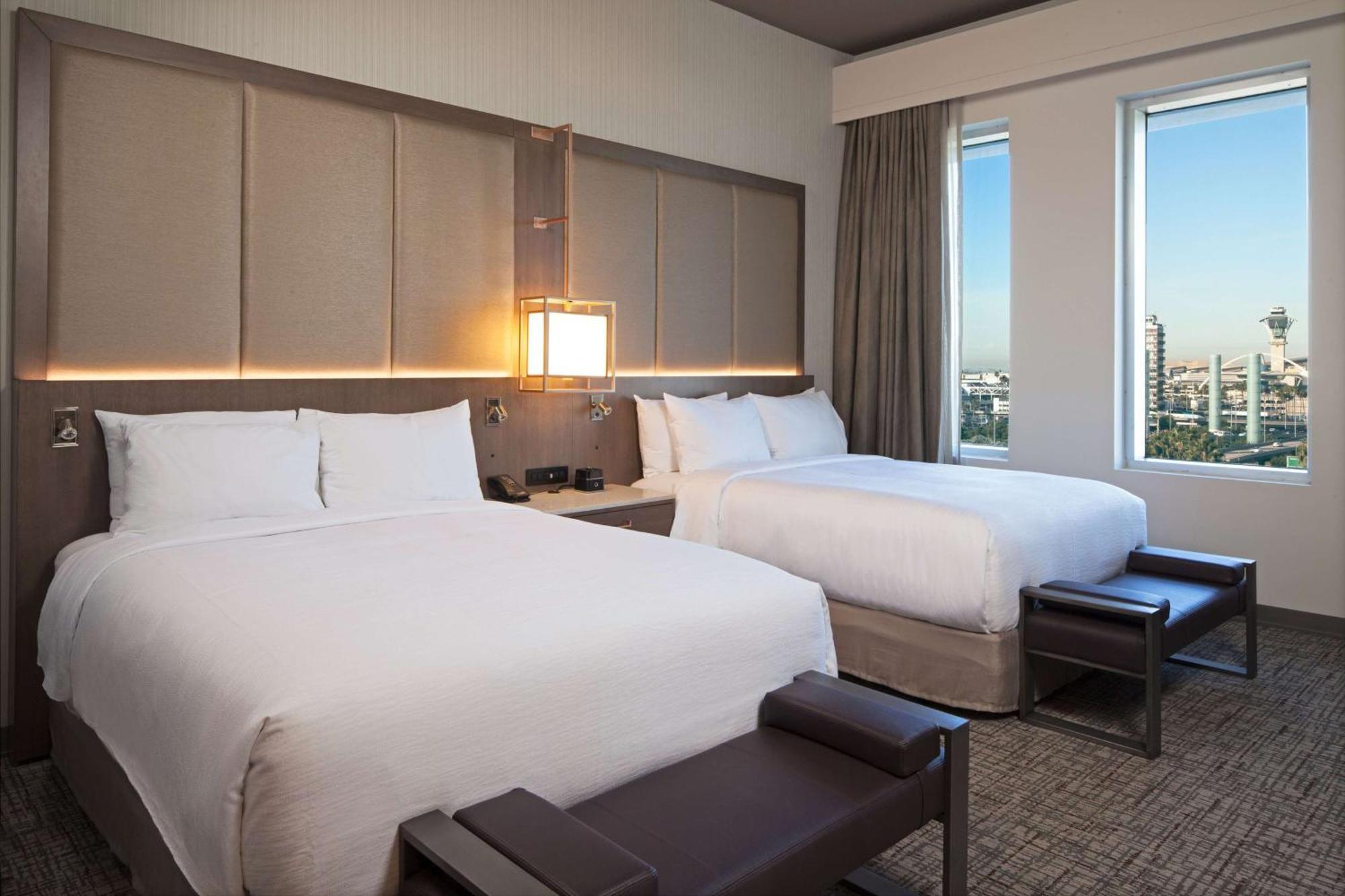 H Angeles, Curio Collection By Hilton Hotel Los Angeles