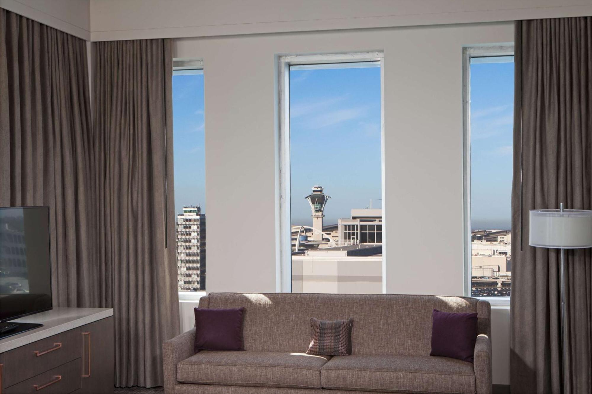 H Angeles, Curio Collection By Hilton Hotel Los Angeles